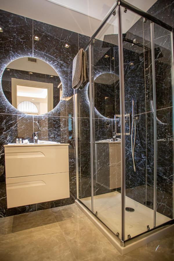 Forever Luxury Rooms Castellammare di Stabia Bagian luar foto