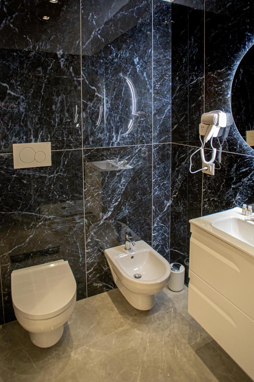 Forever Luxury Rooms Castellammare di Stabia Bagian luar foto