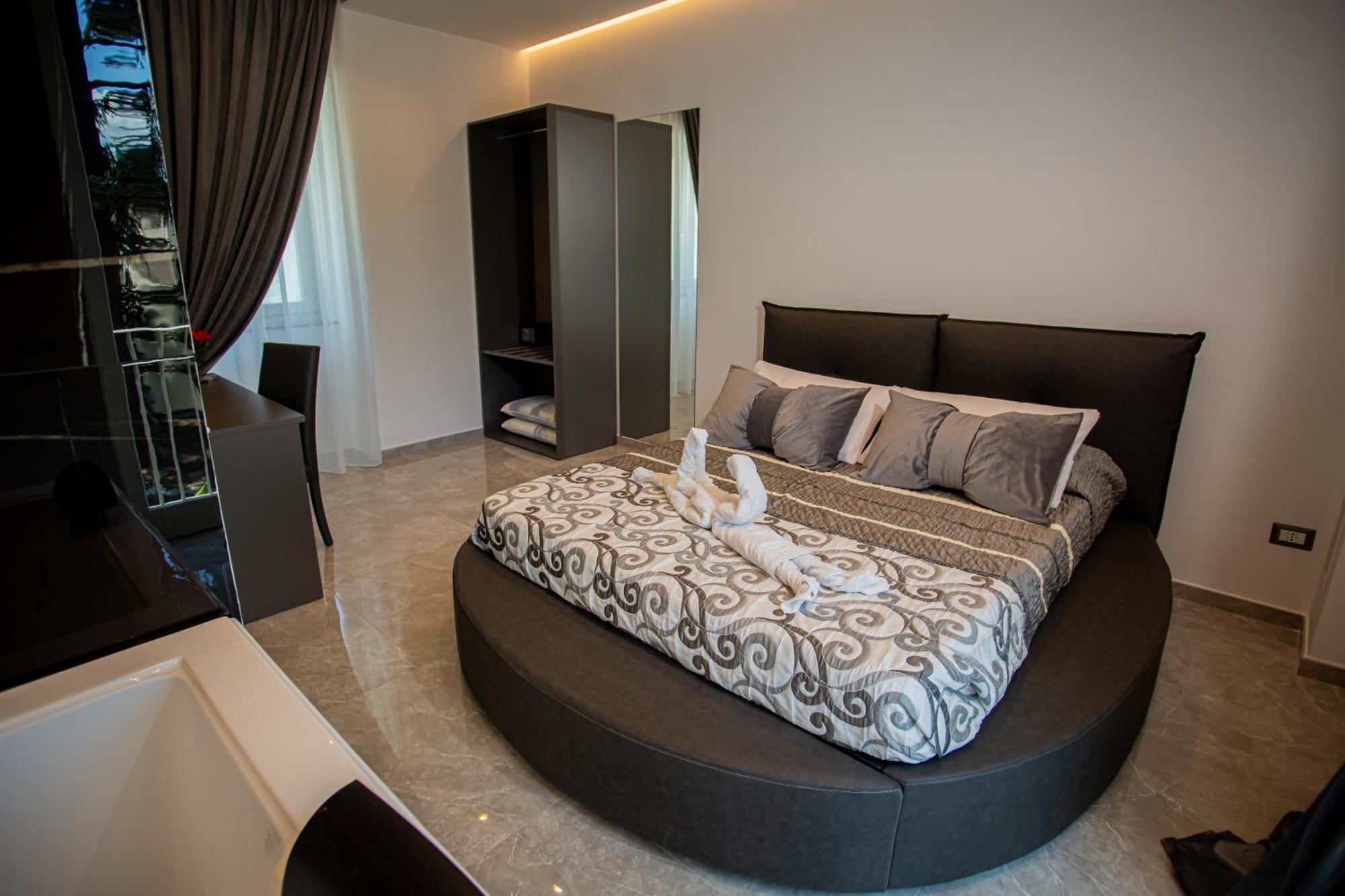 Forever Luxury Rooms Castellammare di Stabia Bagian luar foto
