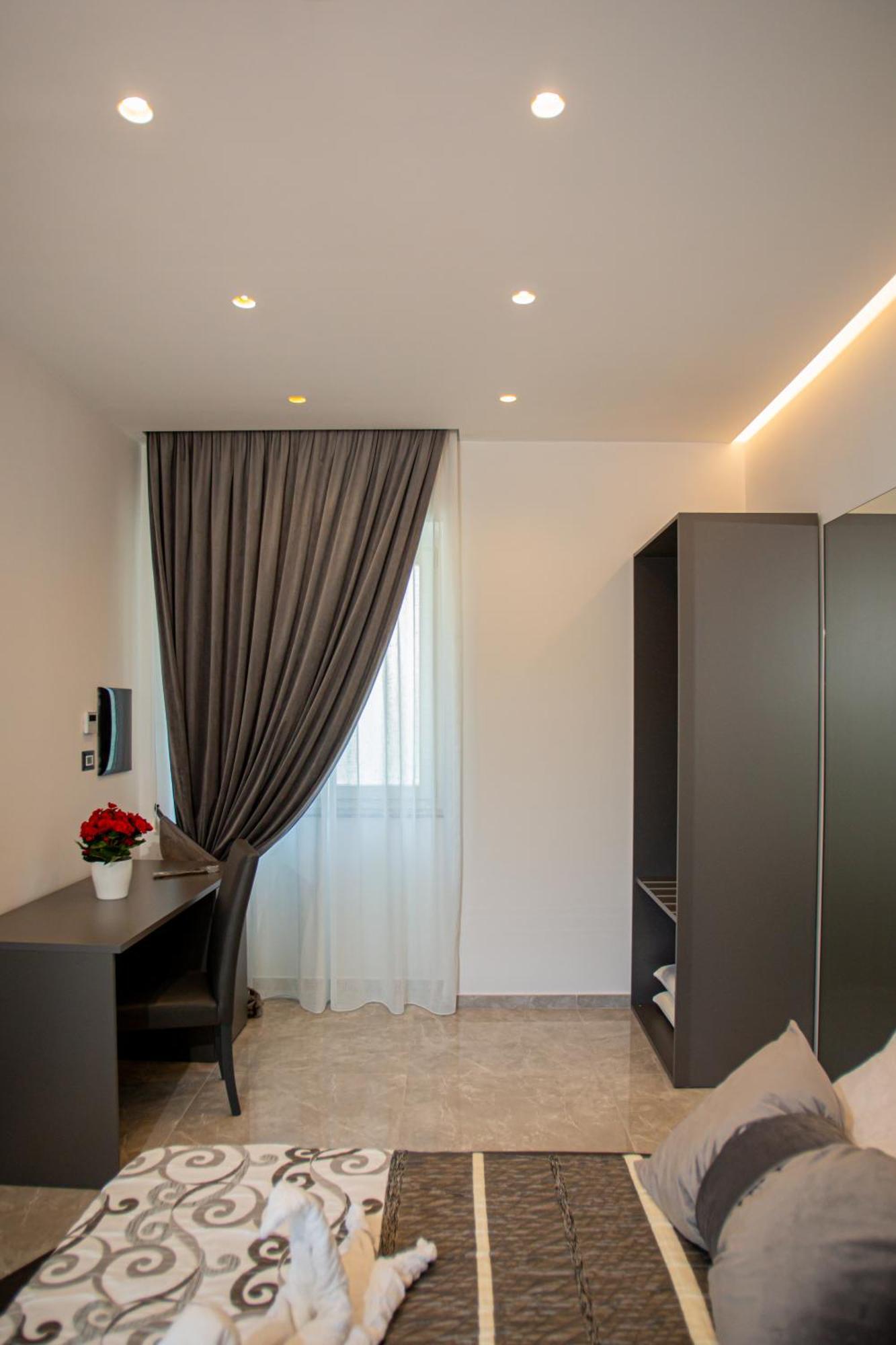 Forever Luxury Rooms Castellammare di Stabia Bagian luar foto